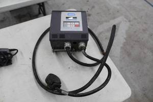 lot 126 image: Leeson Speedmaster Adjustable Speed AC Motor Control 174919 3-Phase