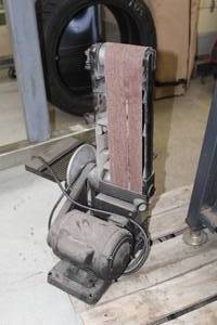 lot 18 image: KFF BDS-46N 4 Belt  6 Disc Sander