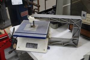 lot 21 image: Scroll Saw 5 90W