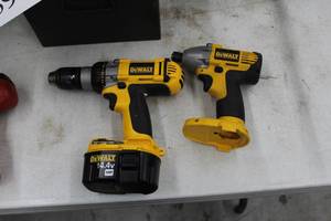 lot 158 image: Lot of (2) DeWalt 14.4V Cordless Drills  - 14 Impact Driver DW054, 12 DrillDriver DC983