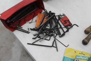 lot 154 image: Lot of Allen Wrenches