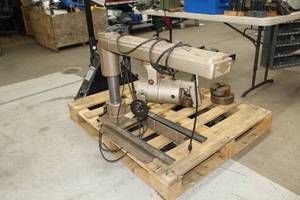 lot 181 image: Machine (for parts)