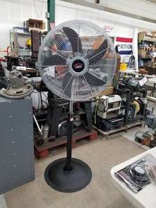 lot 192 image: Xtreme Garage 24 Oscillating Pedestal Fan