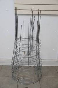 tomato cages