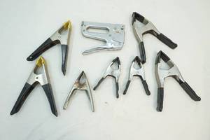 Staple gun and clamps