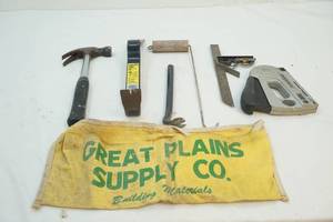 Tools and nail apron
