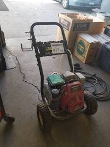 lot 957 image: Karcher Pressure Washer, Honda GC190, gas