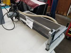 lot 967 image: New Hermes Engravograph Safety Saw Cut-Off Saw Sheet Plastic