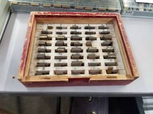lot 998 image: Engraving Font Set  with Case