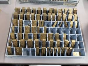 lot 1001 image: Old No. 265 Extra Condensed Block 58 Engraving Font Set 35-042  with Case