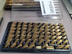 lot 1010 image: New Hermes Old No. 55 Connecting Script Engraving Font Set 35-337  with Case