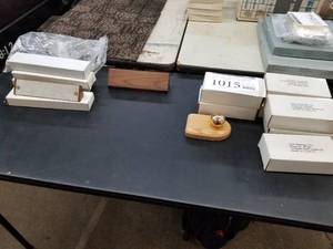 lot 1015 image: Lot of Desk Accessories Engravables