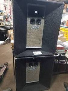 lot 1034 image: Lot of (2) Peavey C-700 Network 100W Stereo Speakers 8-ohm Vocal Proj 115HT