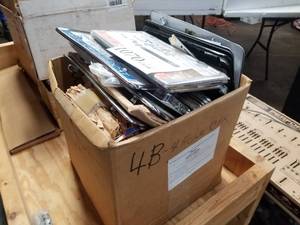 lot 1070 image: Lot of (1 Box) License Plate Holders