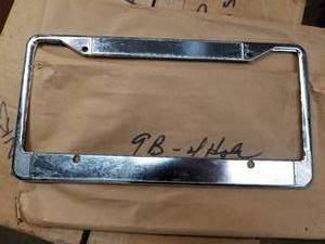 lot 1066 image: Lot of (2 Boxes) Metal License Plate Holders 4-hole