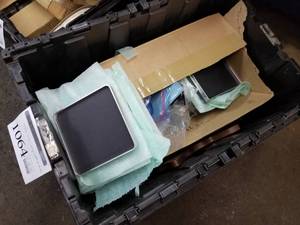 lot 1064 image: Lot of (1 Tote) Engravable Products, State Magnets