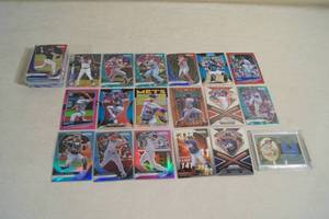 lot 124 image: Baseball Cards - Refractors, Inserts, Prizms