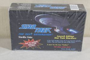 lot 136 image: Sealed Box of SkyBox Star Trek TNG Stardisc Packs