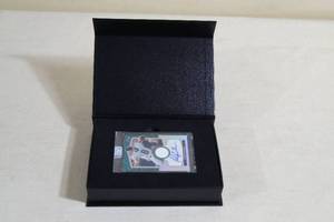 lot 58 image: 2020 Panini One Mark Brunell Signed Patch Card - 4449
