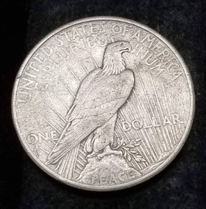 1925 PEACE SILVER DOLLAR