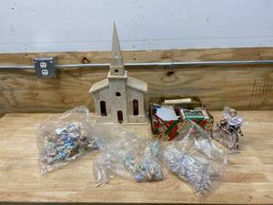 lot 92 image: ChristmasHoliday Decorations