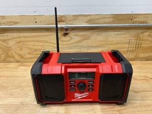 lot 45 image: MILWAUKEE M18 18-Volt Lithium-Ion Cordless Jobsite Radio (Tool Only)
