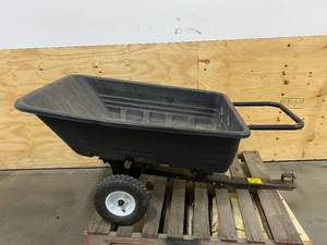 lot 63 image: Dump Trailer