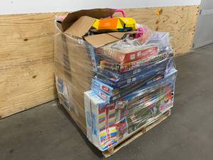lot 79 image: Customer Returns Pallet (toys)