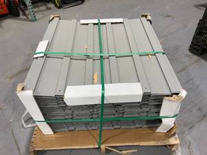 lot 107 image: Pallet of Heavy Duty Corrugated Shelving