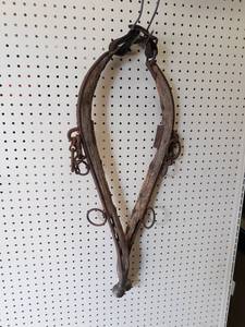 lot 1012 image: Pair of Matched Antique Horse Hames - 29