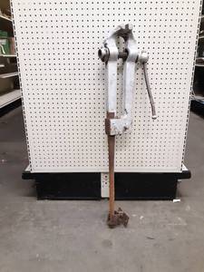 lot 1039 image: Vintage Blacksmith Post Vise - Jaw is 5 and Stands about 41 Tall