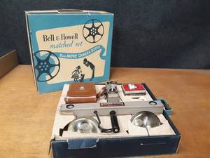 lot 1010 image: Bell & Howell 8mm Movie Camera Kit in Original Box - Model 252