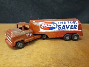 lot 1070 image: Vintage Buddy L Fuel Tanker Truck  - Pressed Steel Toy