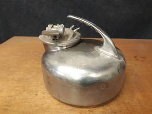 lot 1092 image: Stainless Steel Surge Milker - Measures about 16 x 16 x 12