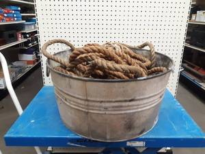 lot 1124 image: Vintage Galvanized Washtub filled w Rope - 22 x 11