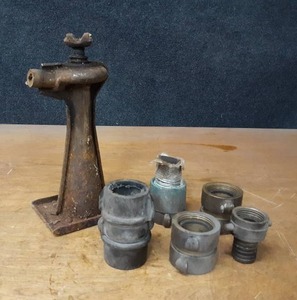 lot 1141 image: Vintage Brass Fire Hose Couplers and Jack