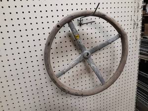 lot 1165 image: Antique Wood Rim steering wheel - about 17 Diameter and 1516 Bore