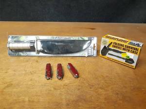 lot 1193 image: 8 Survival Hunting Knife, Folding Shovel and Pocket Knives