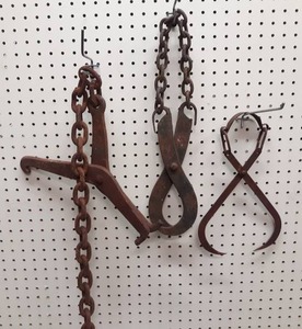 lot 1368 image: Lot of (3) Pullers