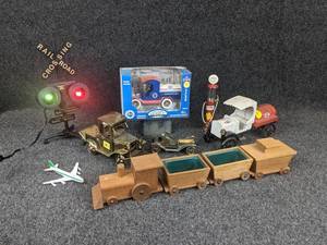 lot 1228 image: Lot of Transportation Collectibles - Train Light Works