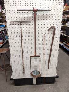 lot 1293 image: Antique Hole Digger (46-12 long, 6 diameter hole), Crow Bar, and More