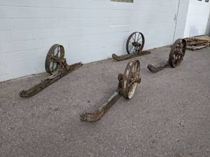 lot 1001 image: Antique Logging Sled Wheels and Skis - VERY Unique