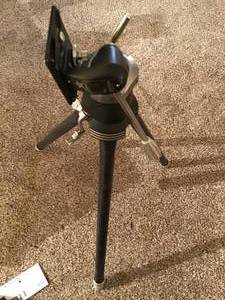 lot 633 image: Antique StarD Conquest Tripod by Davidson