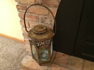 lot 638 image: Sail Boat Canvas and Lantern