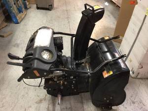 lot 33 image: PowerCare 24 Snowblower- For Parts or Repair see pictures
