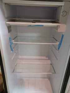 lot 18 image: New Criterion Dorm Room Refrigerator - No Box