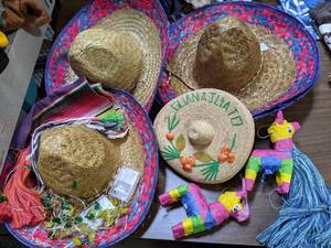 6 Party hats, Mini pinatas, and par...
