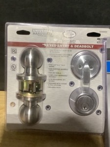 lot 39 image: Defiant Bed & Bath Door Knobs & Universal Hardware Keyed Entry & Deadbolt. See Pictures