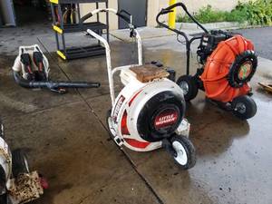 lot 1103 image: Little Wonder 9270-02-01 (GX270 Honda) Optimax Wheeled Leaf Blower