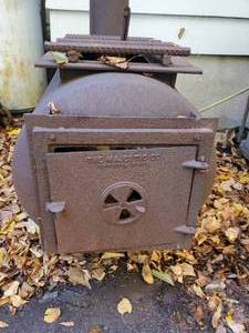lot 22 image: Homemade The Majestic Co. Forge